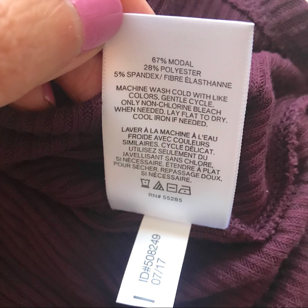 Express Pullover Loose Fit Sweater - Picture 8 of 8